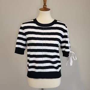 Cabi #5832 runway pull over medium